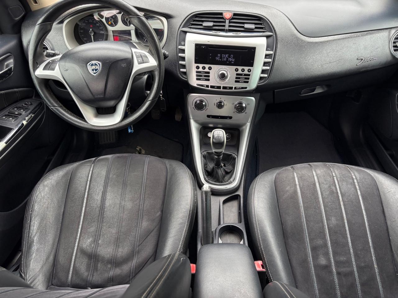 Lancia Delta 1.6 MJT DPF Platino