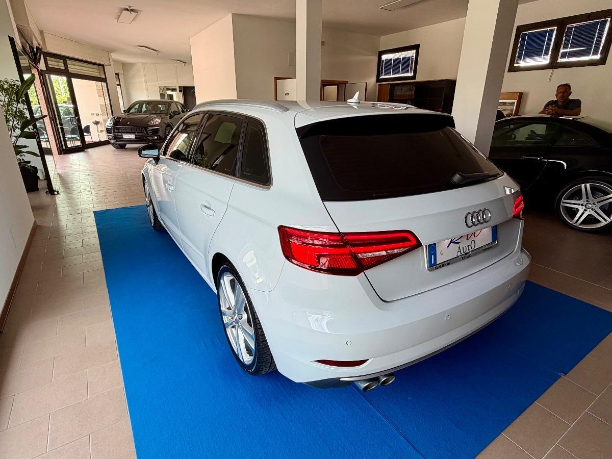 AUDI - A3 - 2.0 TDI S tronic S-Line