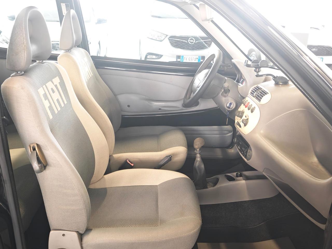 Fiat 600 1.1 Active