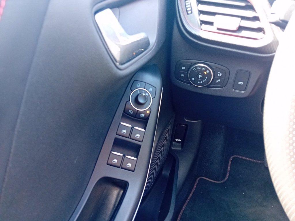 FORD Puma m-hybrid ST-Line X Automatica del 2022