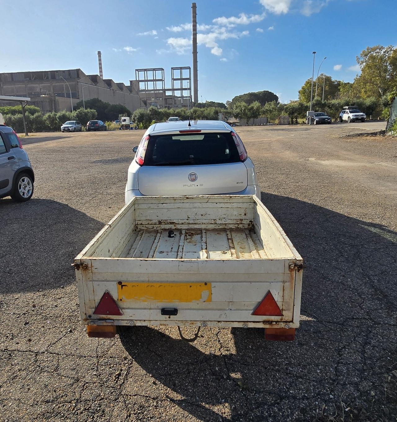 Fiat Punto 1.3 Mjt 75 CV DPF 5 porte S&S con carrello