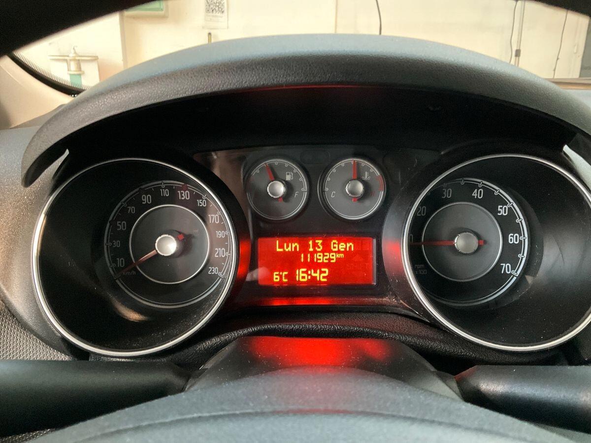 Fiat Punto 1.2 8V 5 porte Street