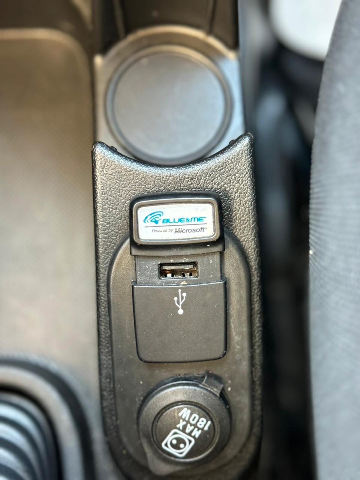 Fiat Fiorino 1.3 MJT 95CV Cargo Adventure