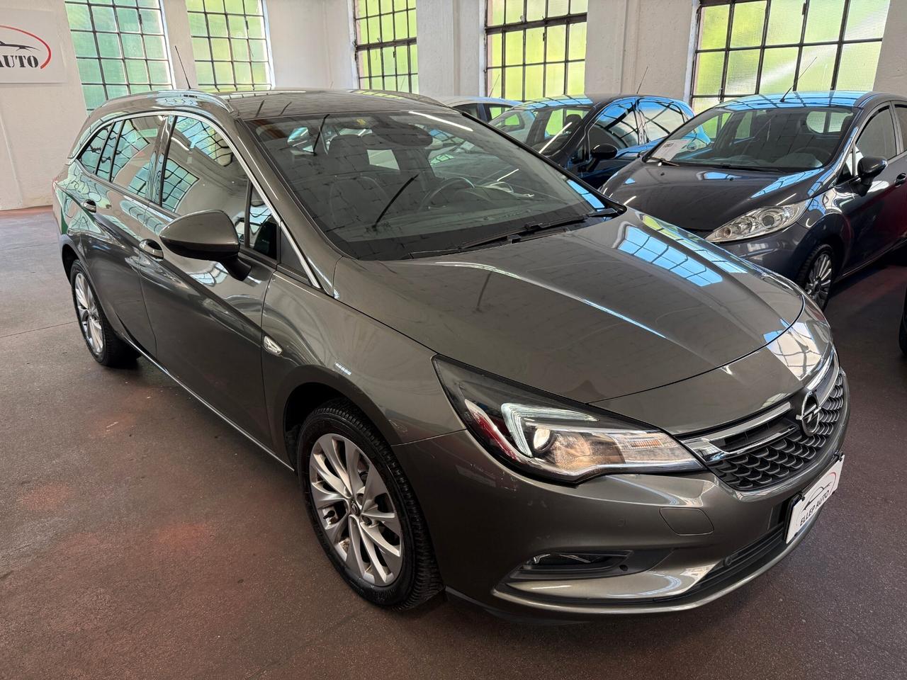 Opel Astra EcoM IVA ESPOSTA - KM CERTIFICATI