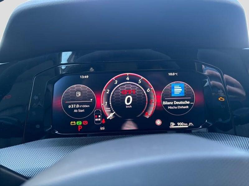 Volkswagen Golf 2.0 TSI GTI DSG Black Style Led Plus Camera 18" ACC