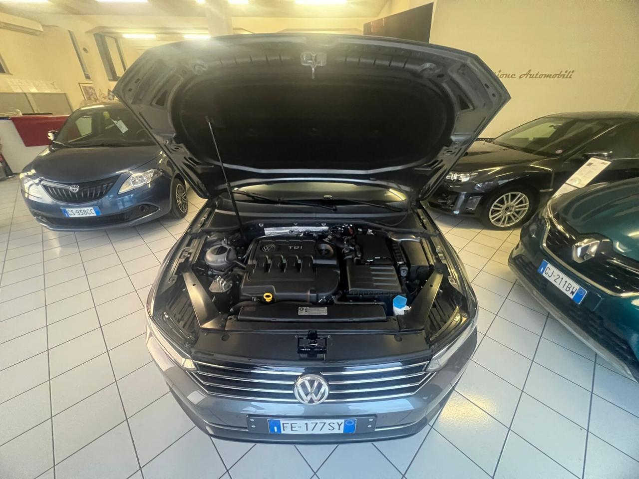 Volkswagen Passat 1.6 TDI DSG Comfortline BlueMotion Technology