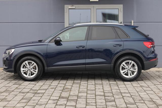 AUDI Q3 35 TDI S tronic Business