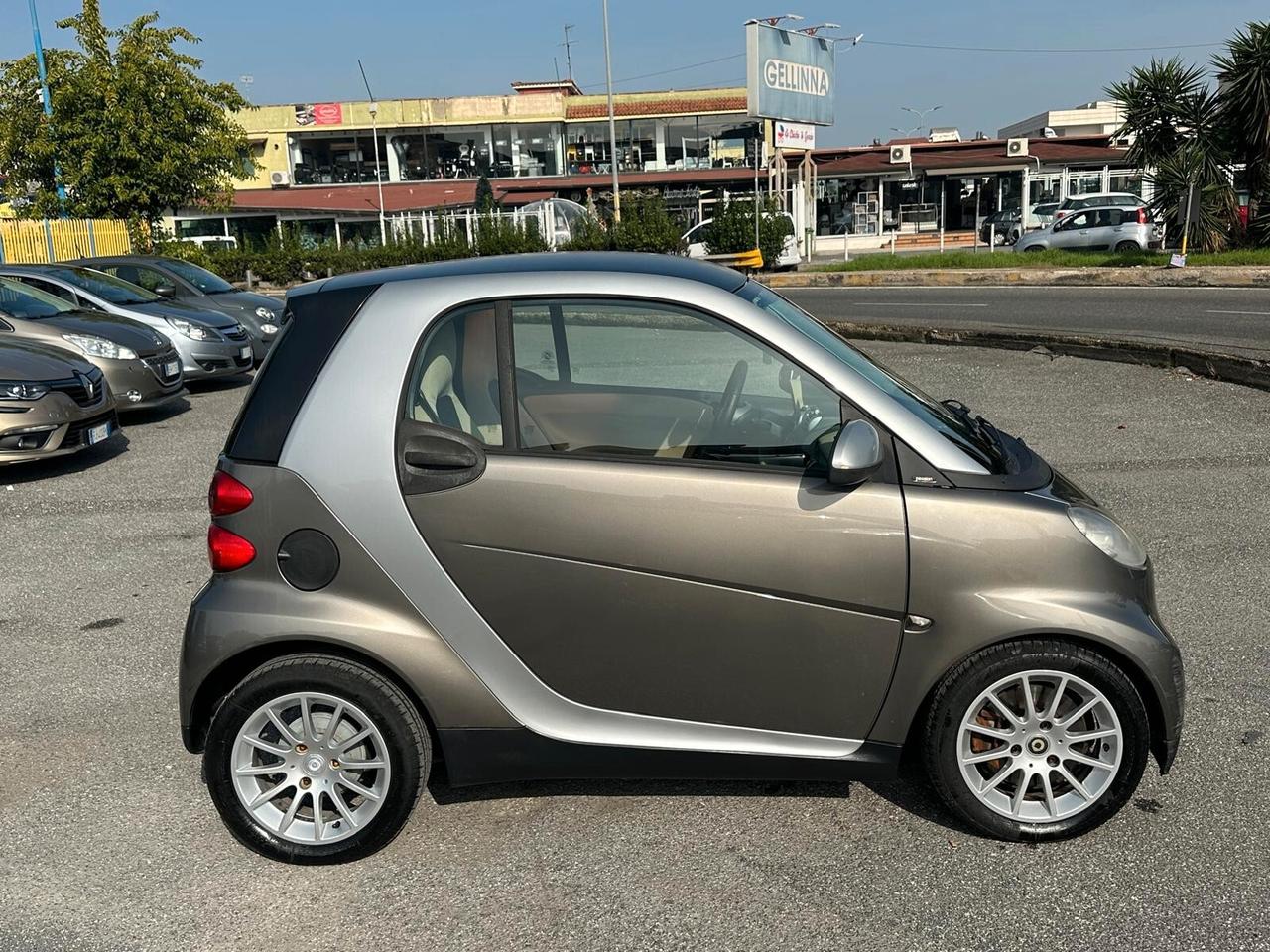 SMART FORTWO 1.0BENZINA 52KW MHD COUPE’ PASSION