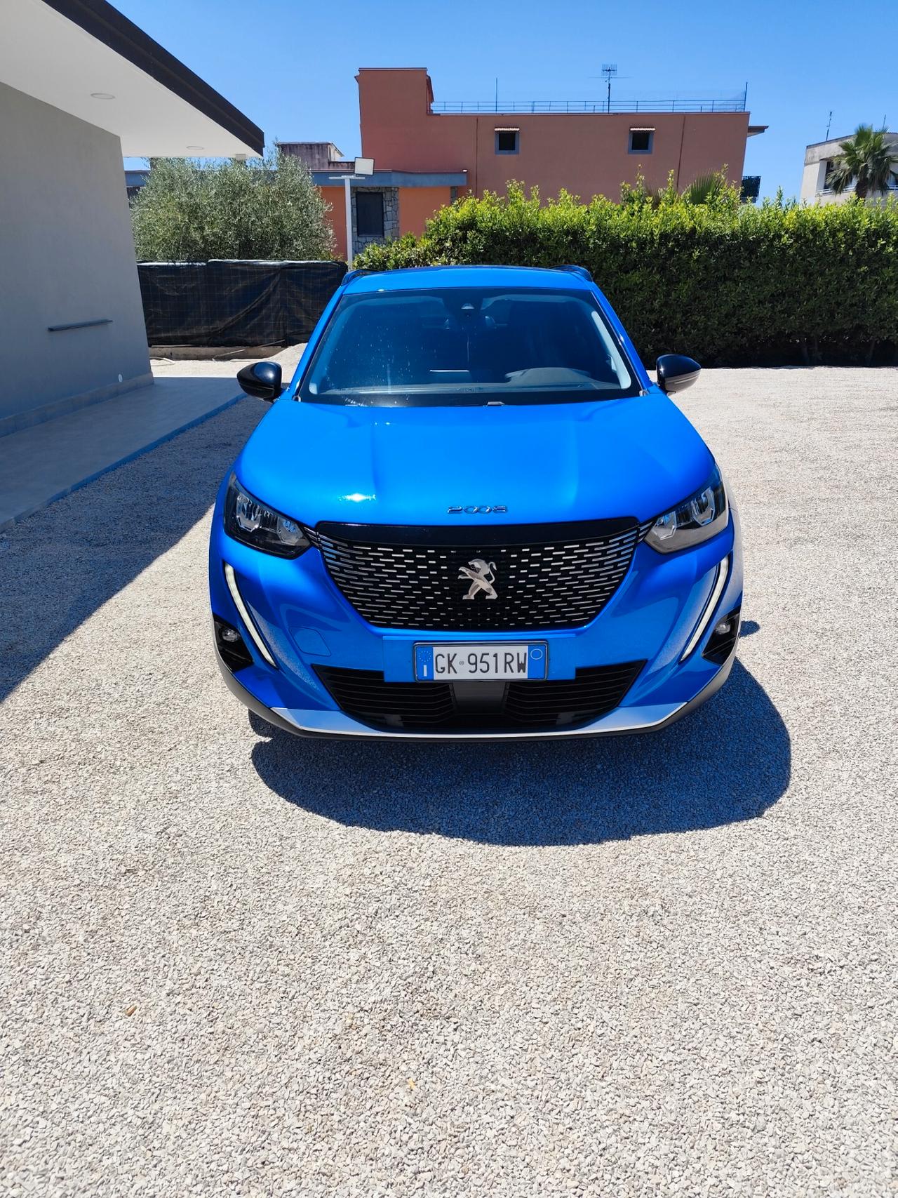 Peugeot 2008 BlueHDi 130 S&S EAT8 Allure