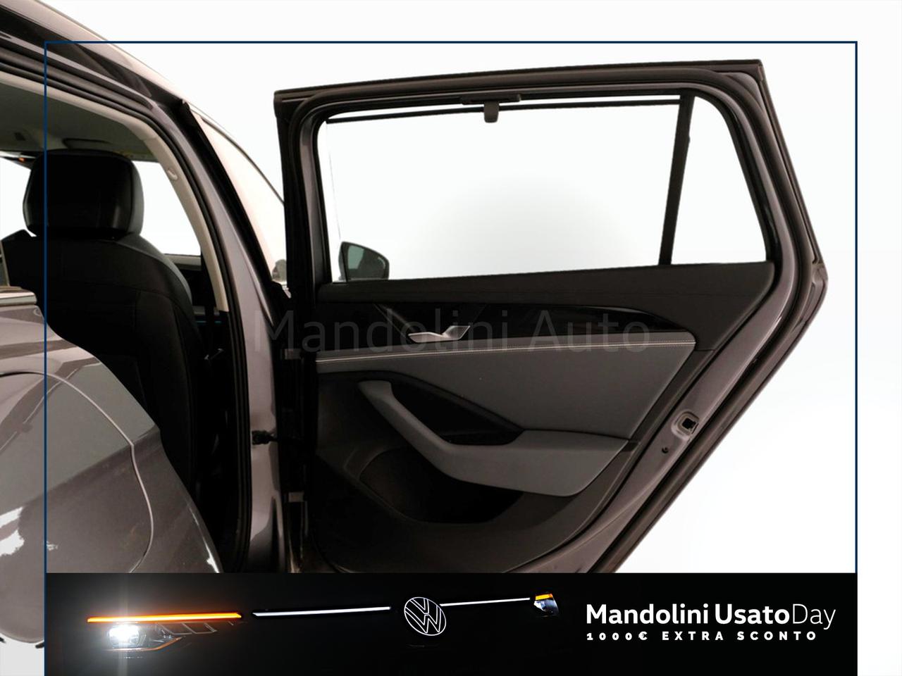 Volkswagen Passat 2.0 tdi scr evo 150cv business