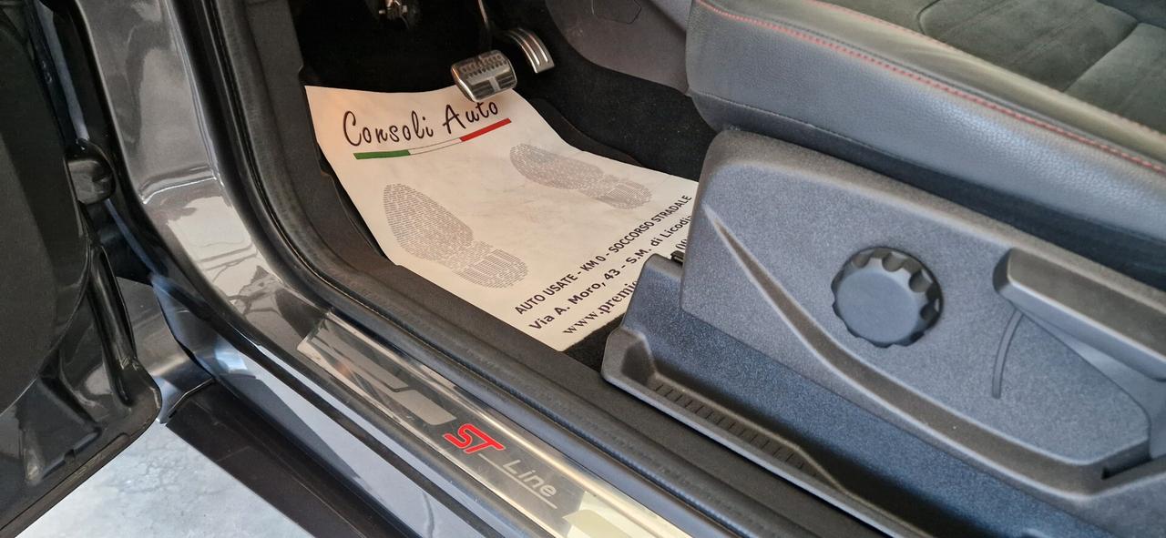 Ford Kuga 2.0 TDCi 150cv 4WD ST-Line