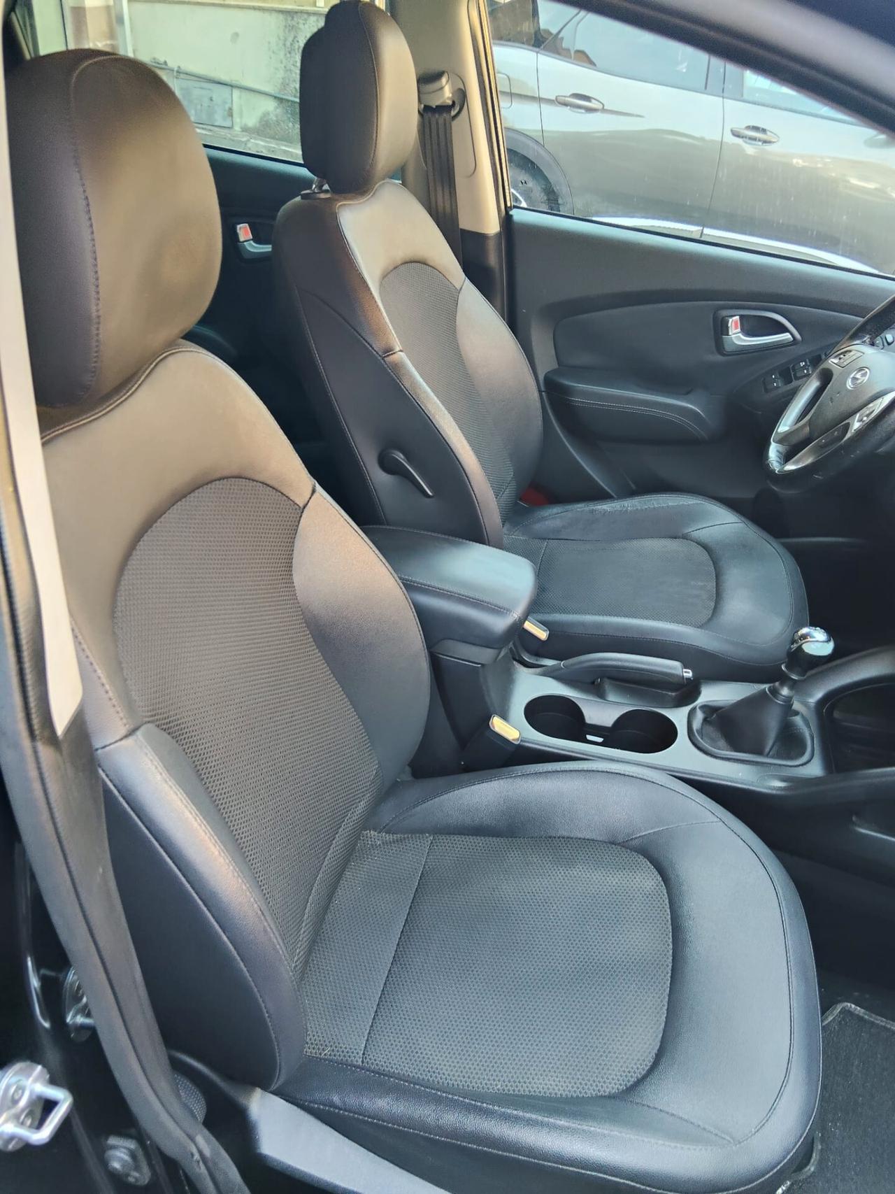 Hyundai iX35 1.7 CRDi 2WD Xpossible