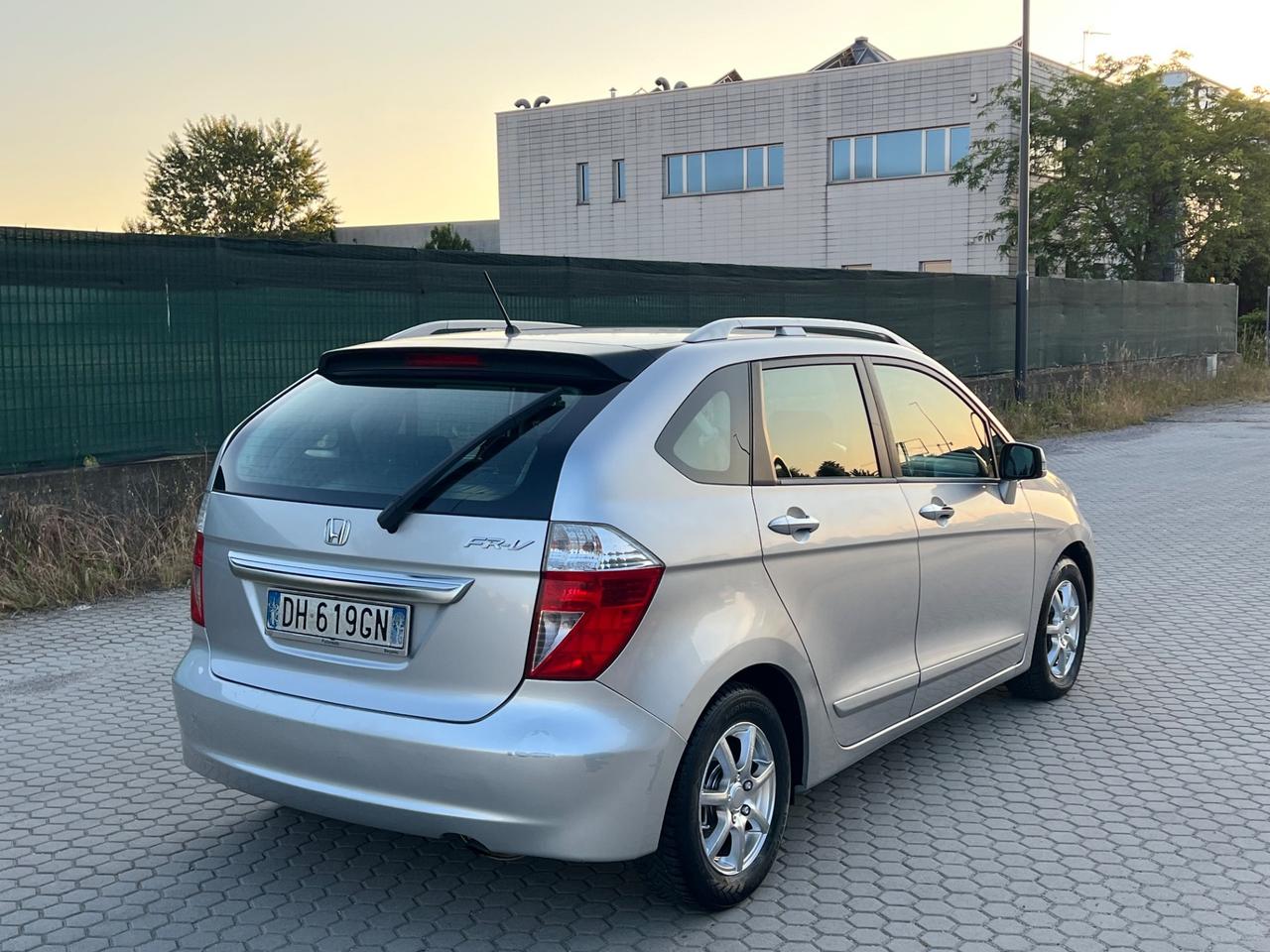 Honda FR-V 1.7 16V VTEC Comfort Plus
