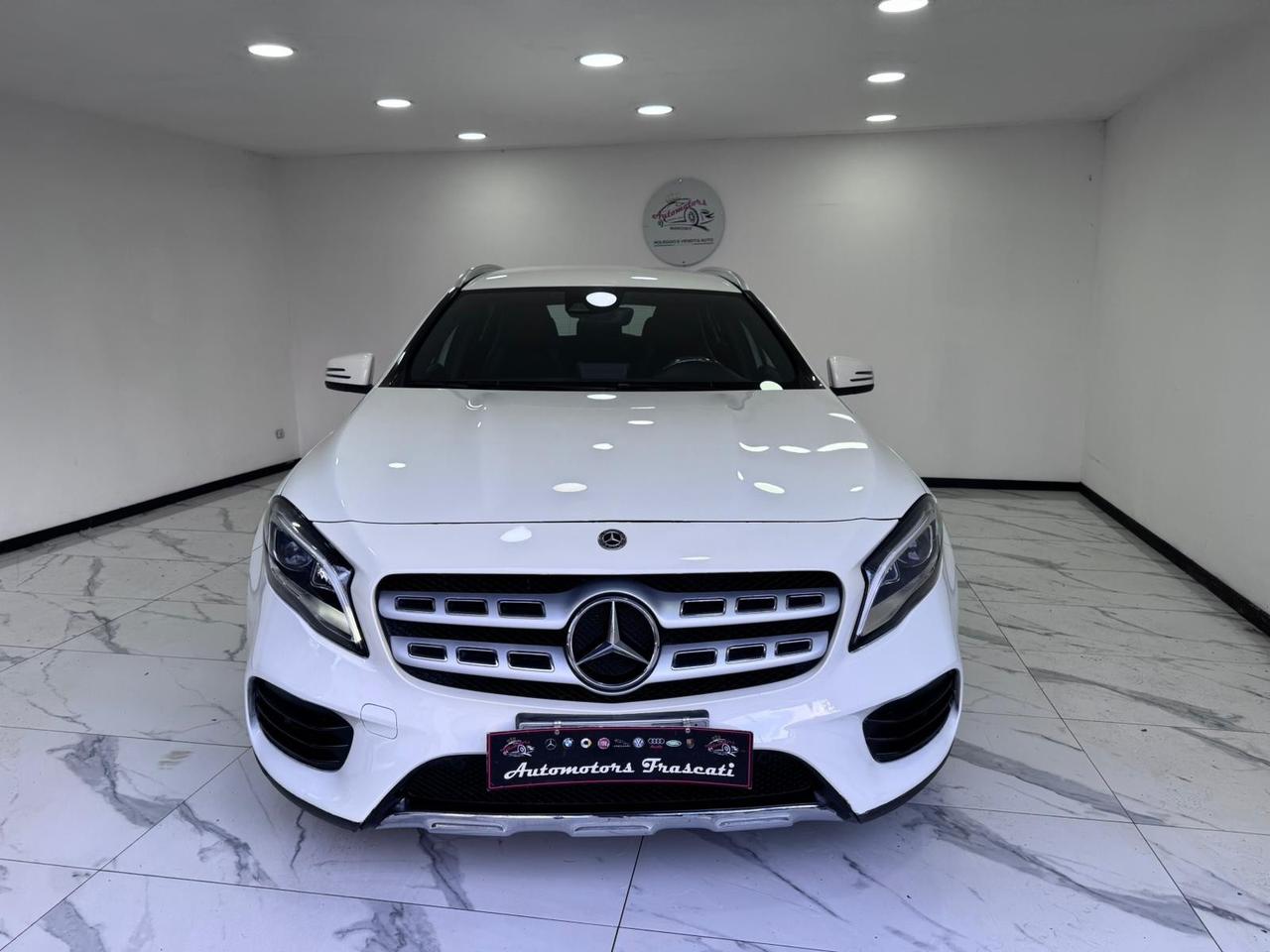 Mercedes-benz GLA 220 d Automatic -PREMIUM AMG-GARANTITA-2017