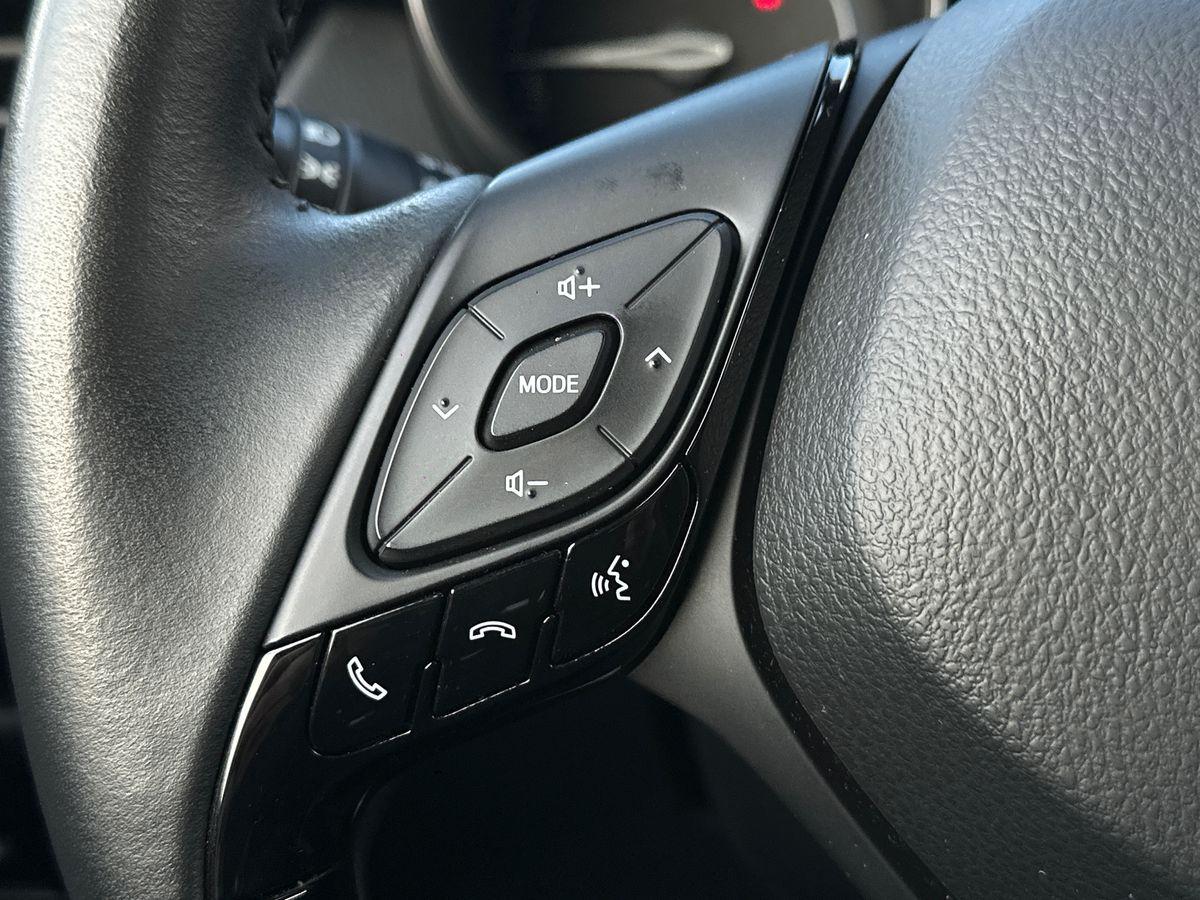 TOYOTA C-HR I - C-HR 1.8h Lounge 2wd e-cvt