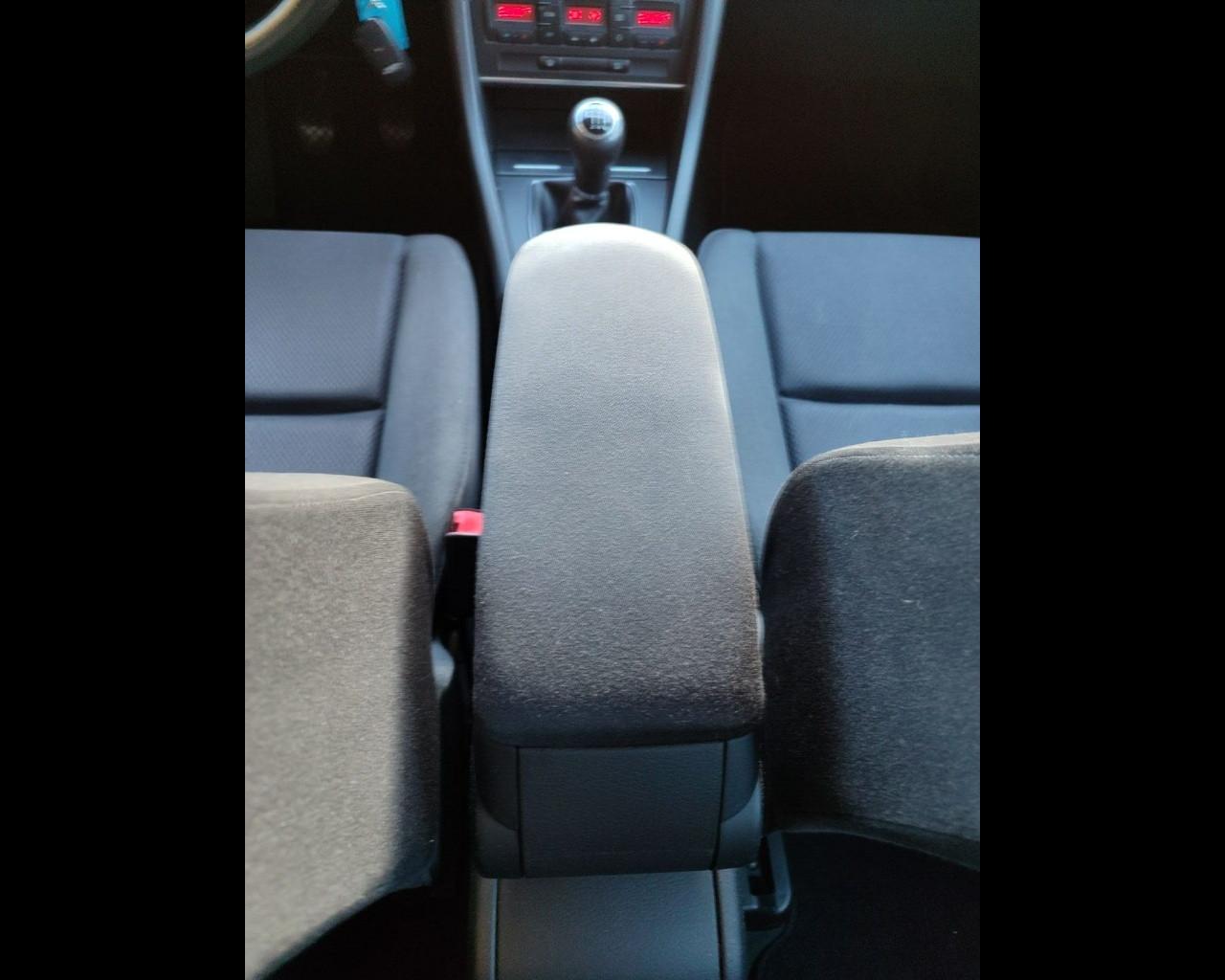 AUDI A4 1.9 TDI/130 CV cat Avant