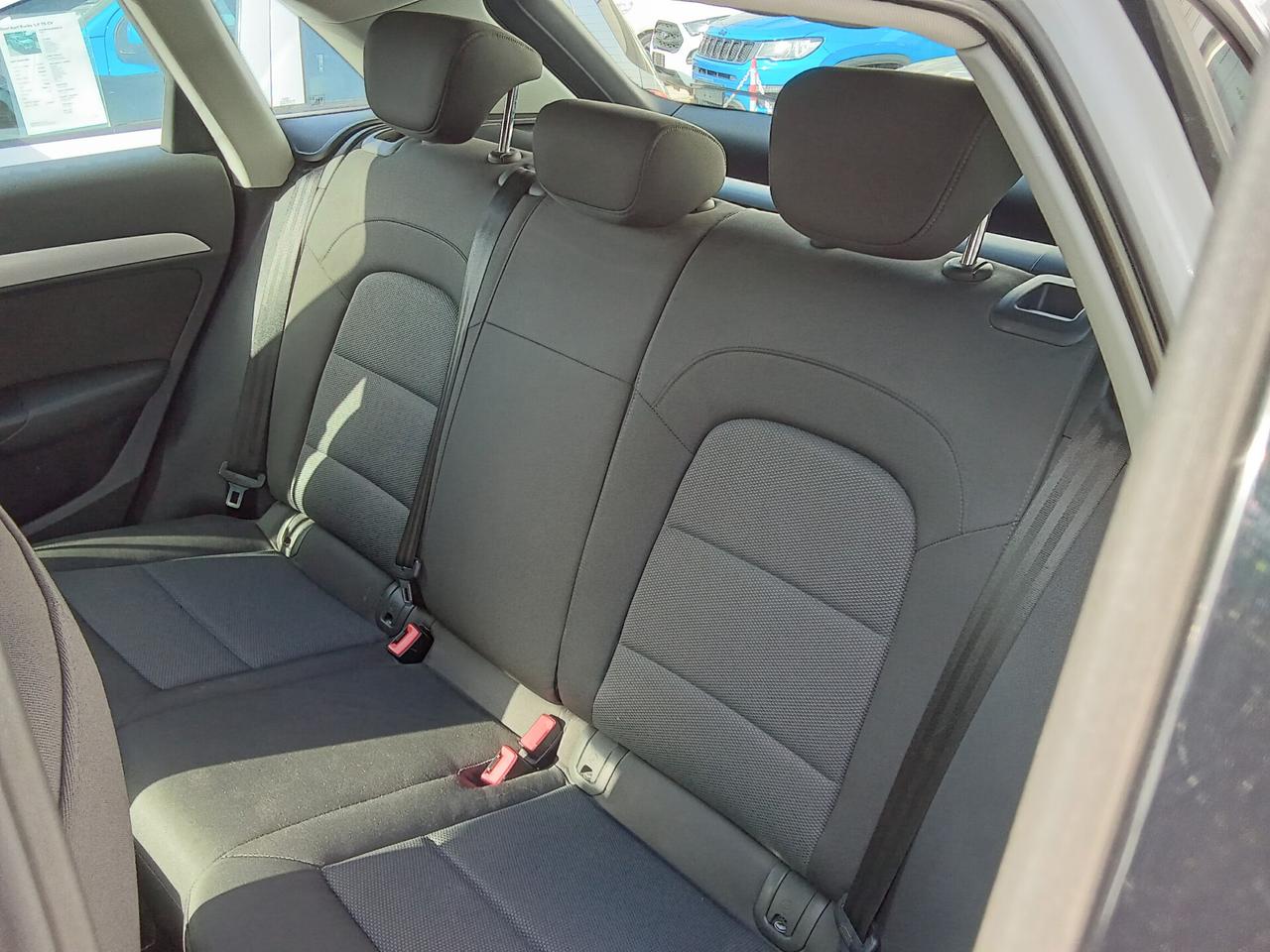 Audi Q3 2.0 TDI 150 CV Business