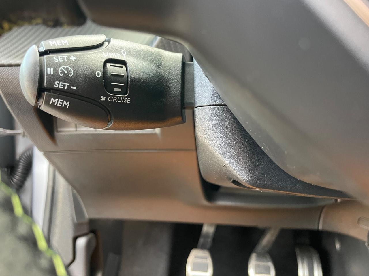 PEUGEOT 208 GT 1.2 BENZINA 100 (CV) 2024