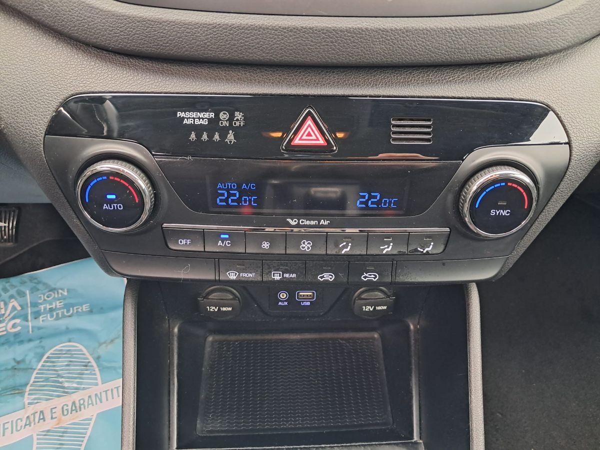 HYUNDAI - Tucson - 1.7 CRDi XPossible