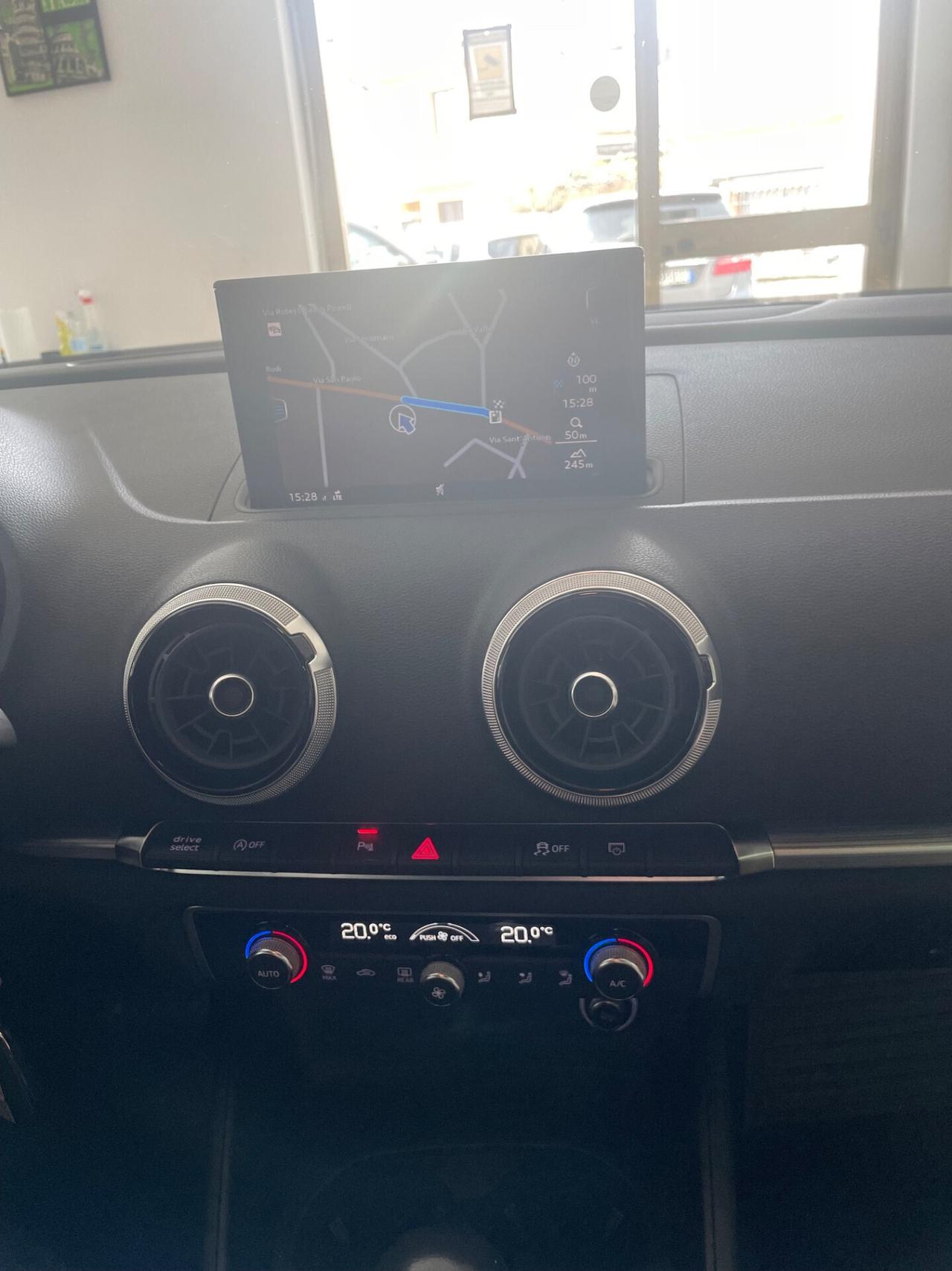 AUDI A3 SPB 1.6 TDI 116 CV S TRONIC SPORT