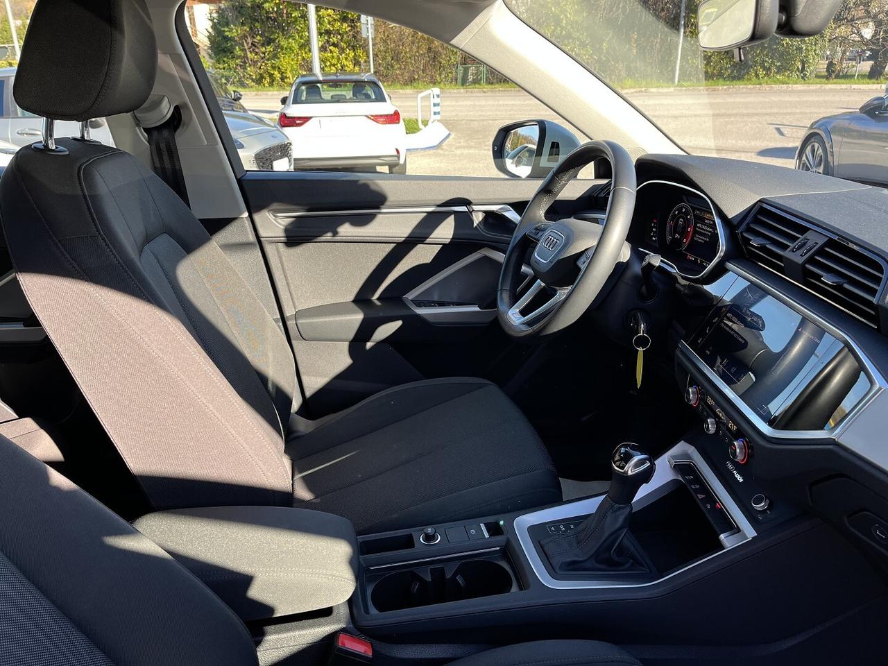 AUDI Q3 35 2000 TDI 150 CV S.TRONIC S.LINE