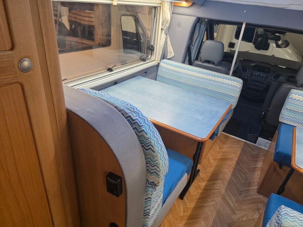 CAMPER MCLOUIS STIRLING 701