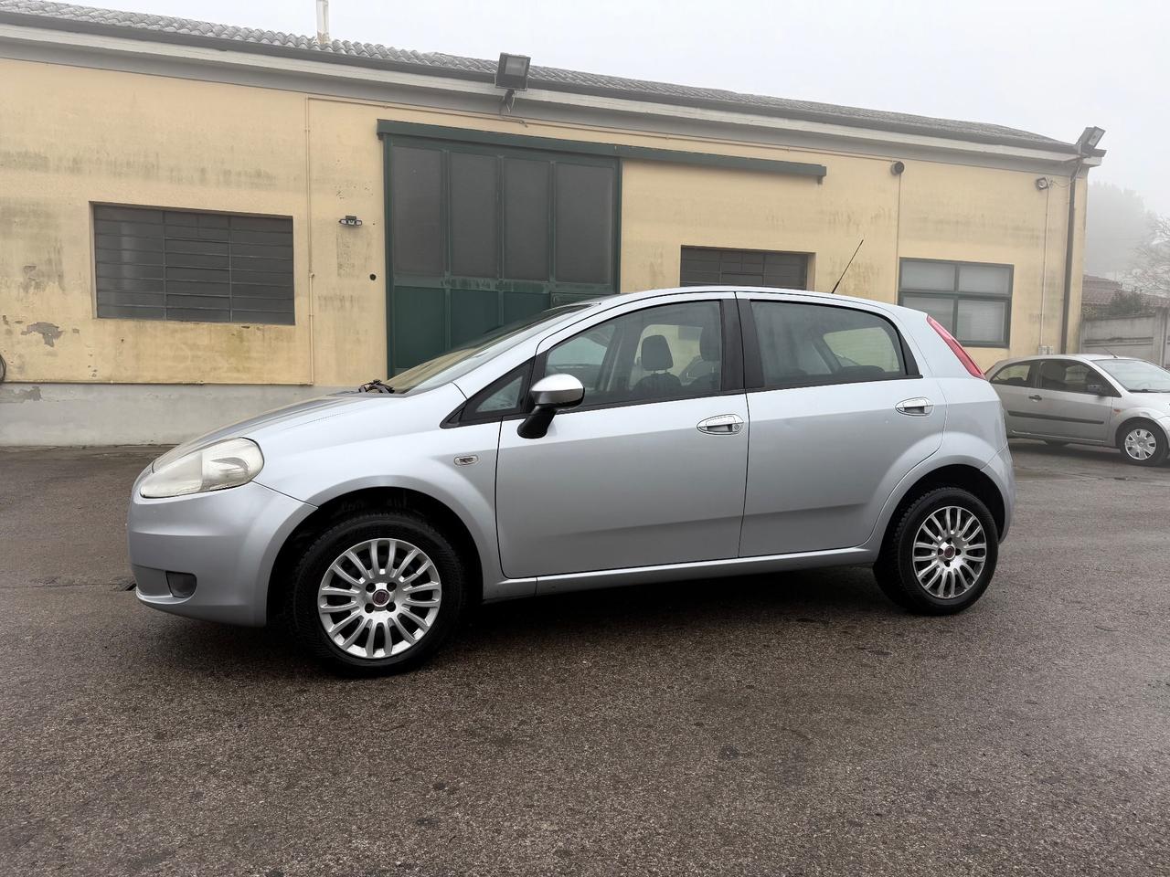 Fiat Grande Punto 1.4 5 porte Dynamic Natural Power
