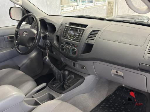 Toyota Hilux Extra Cab Hilux 2.5 extra cab SR 140cv my11