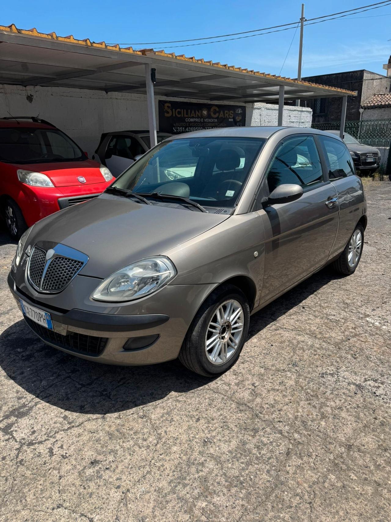 Lancia Ypsilon 1.3 Multijet 16V Platino