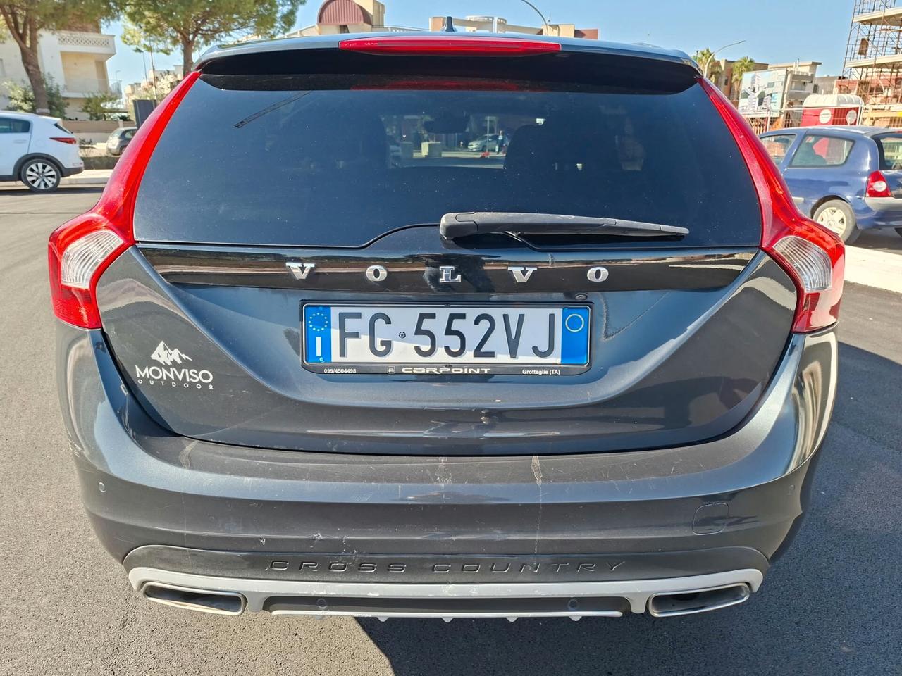 Volvo V60 Cross Country D4 AWD Geartronic Summum
