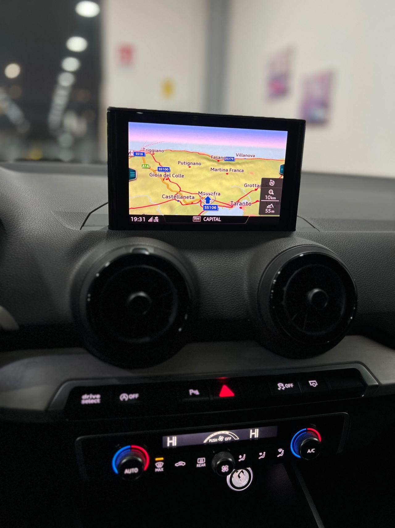 Audi Q2 1.6 TDI S -Tronic S Line 116 cv