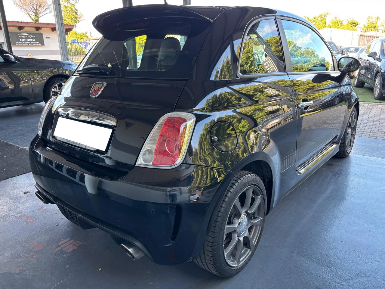 Abarth 500 1.4 Turbo T-Jet MTA Custom