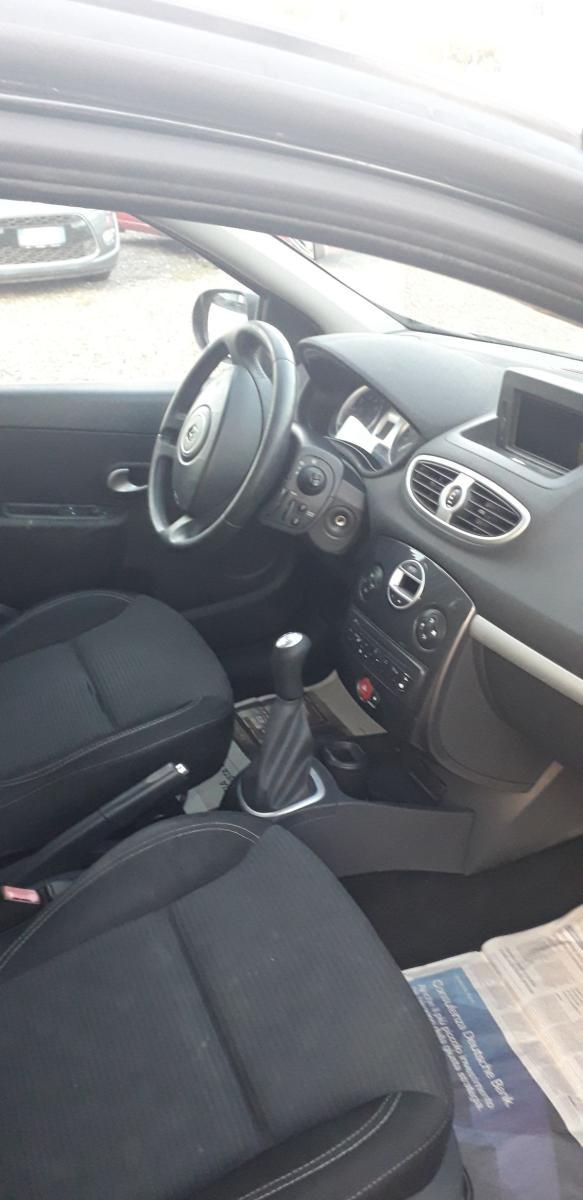 RENAULT - Clio - 1.2 5p. Dynamique