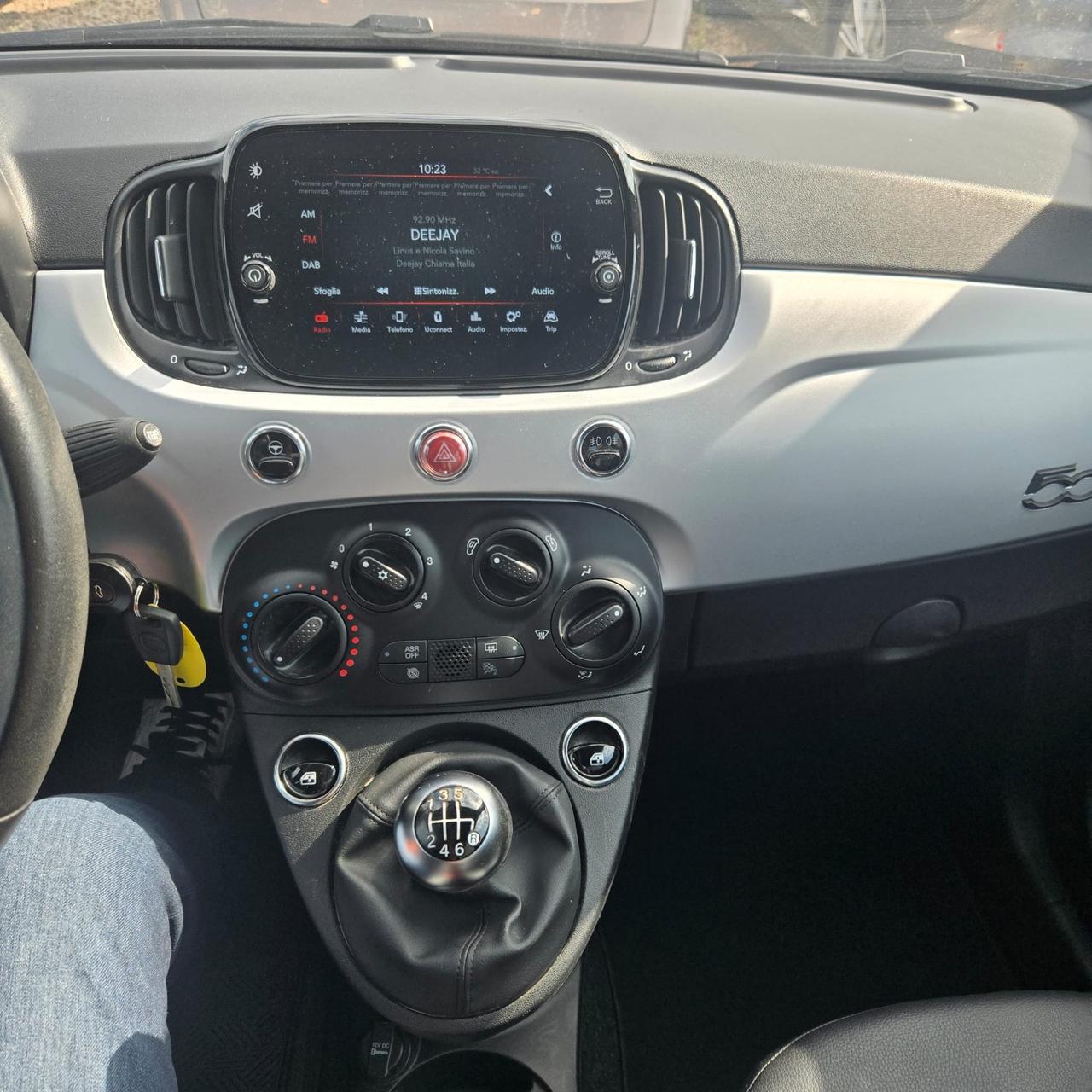Fiat 500 1.0 Hybrid Connect