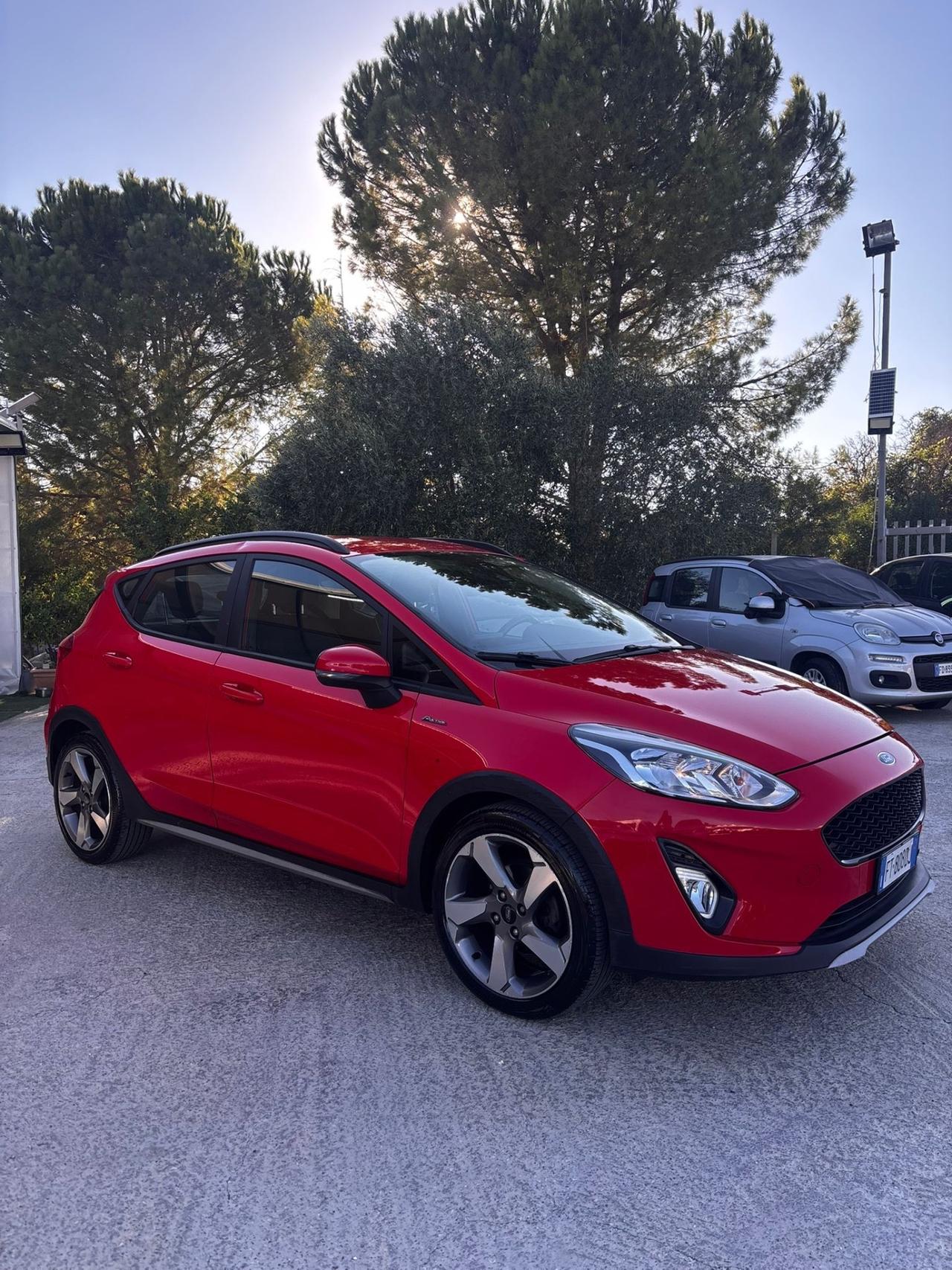 Ford Fiesta 1.0 EcoBoost 100CV 5 porte Titanium