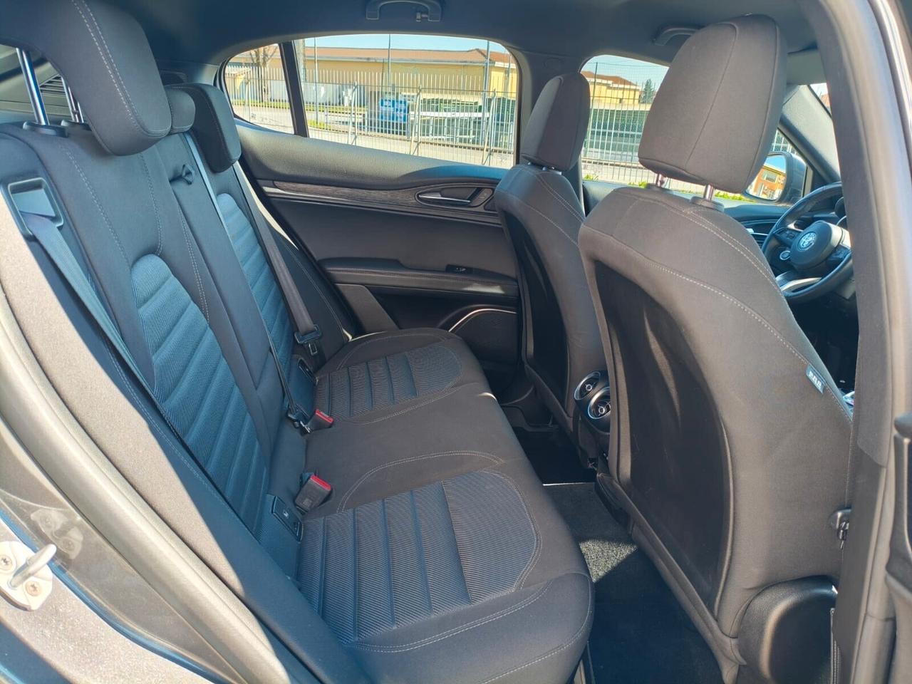 Alfa Romeo Stelvio 2.2 Turbodiesel 190 CV AT8 Q4 Business