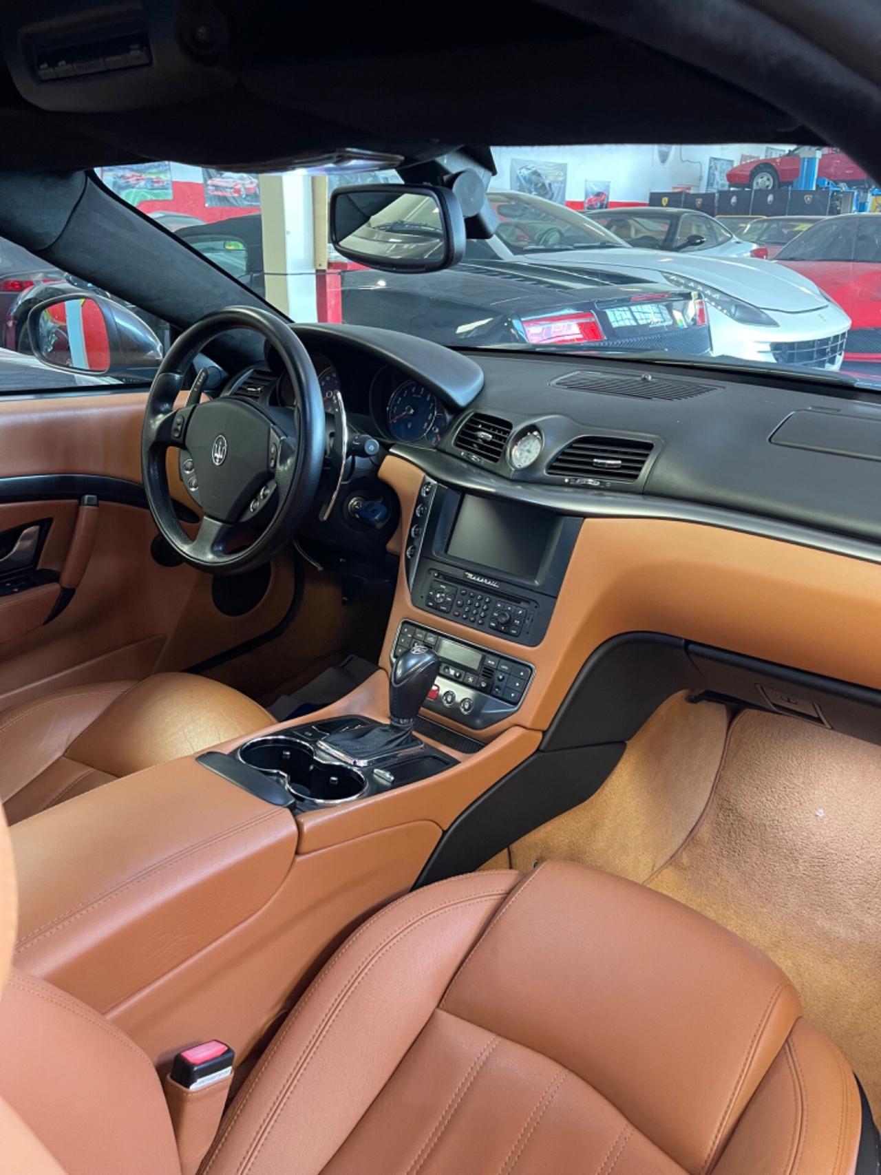 Maserati GranTurismo 4.2 V8 PERMUTE