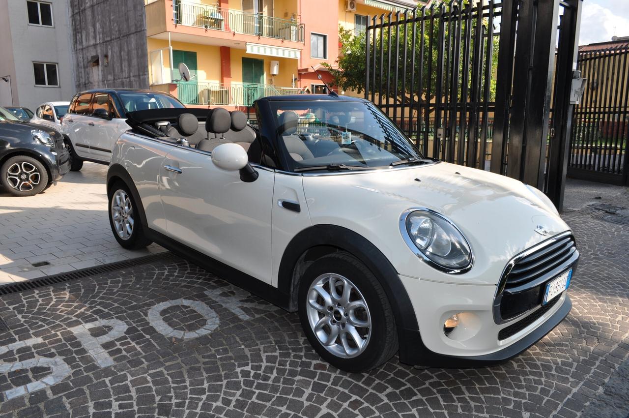 Mini Mini 1.5 Cooper D Cabrio