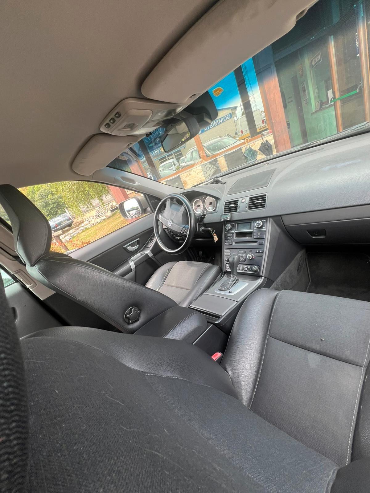 Volvo XC 90 XC90 D5 AWD Geartronic Executive