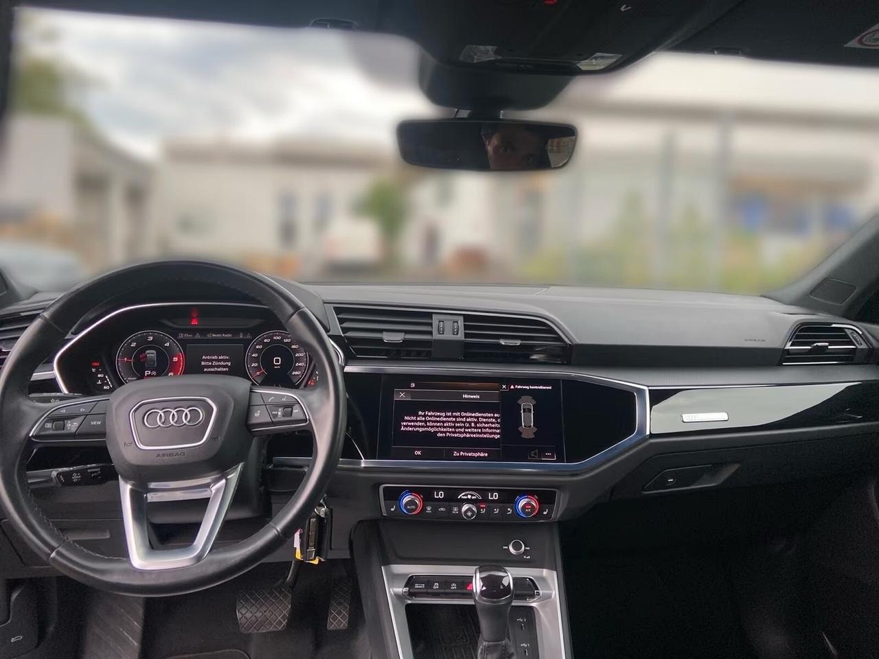 Audi Q3 Sportback S line S tronic 35 TDI