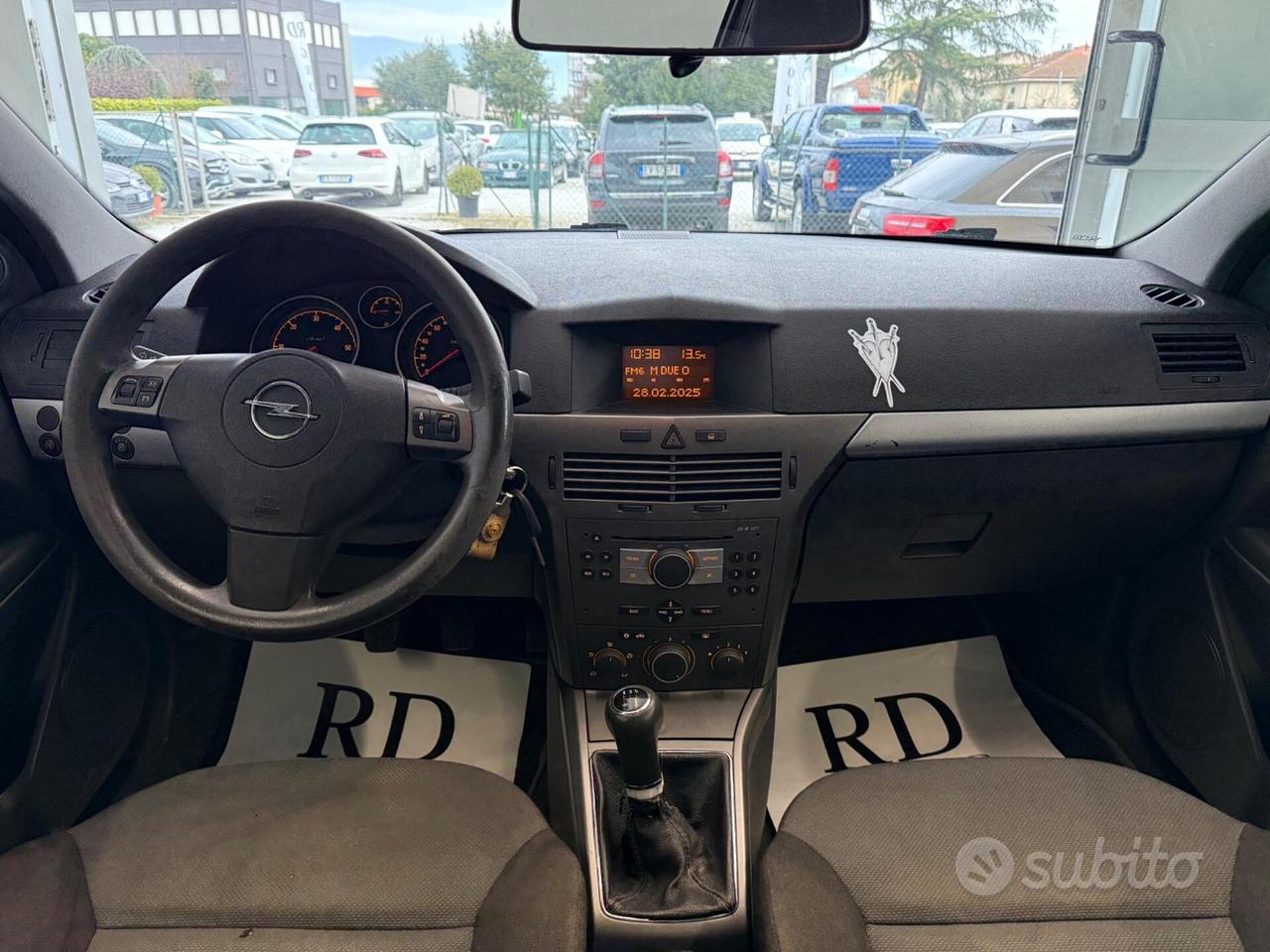 Opel Astra GTC 1.7 CDTI