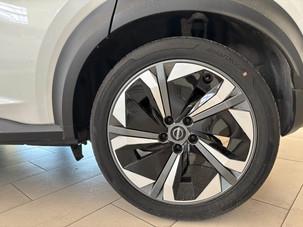 Nissan Juke 1.6 HEV N-Connecta