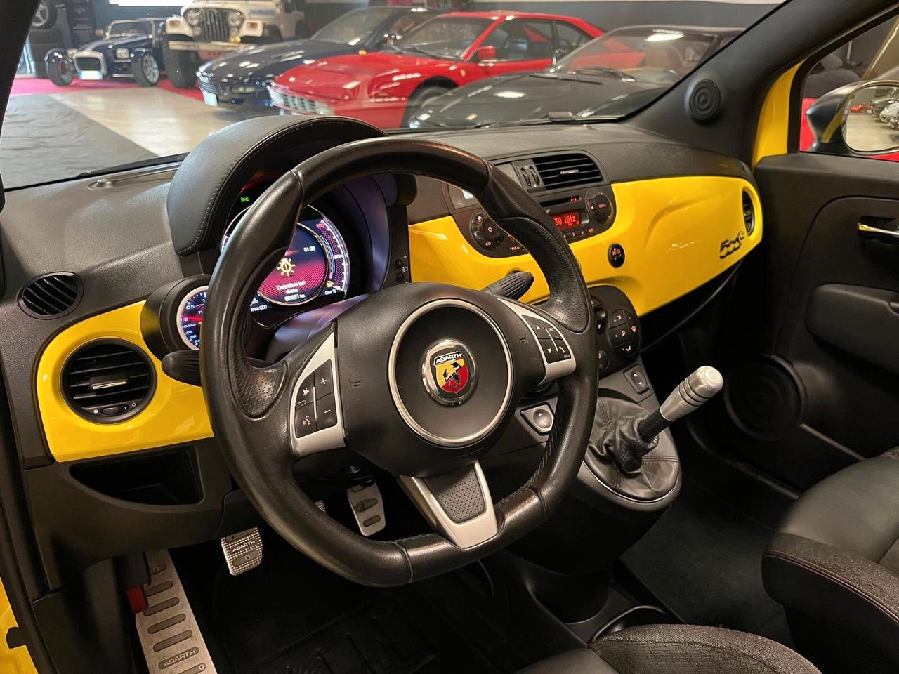 Abarth 595 C 1.4 Turbo T-Jet 180 CV Competizione