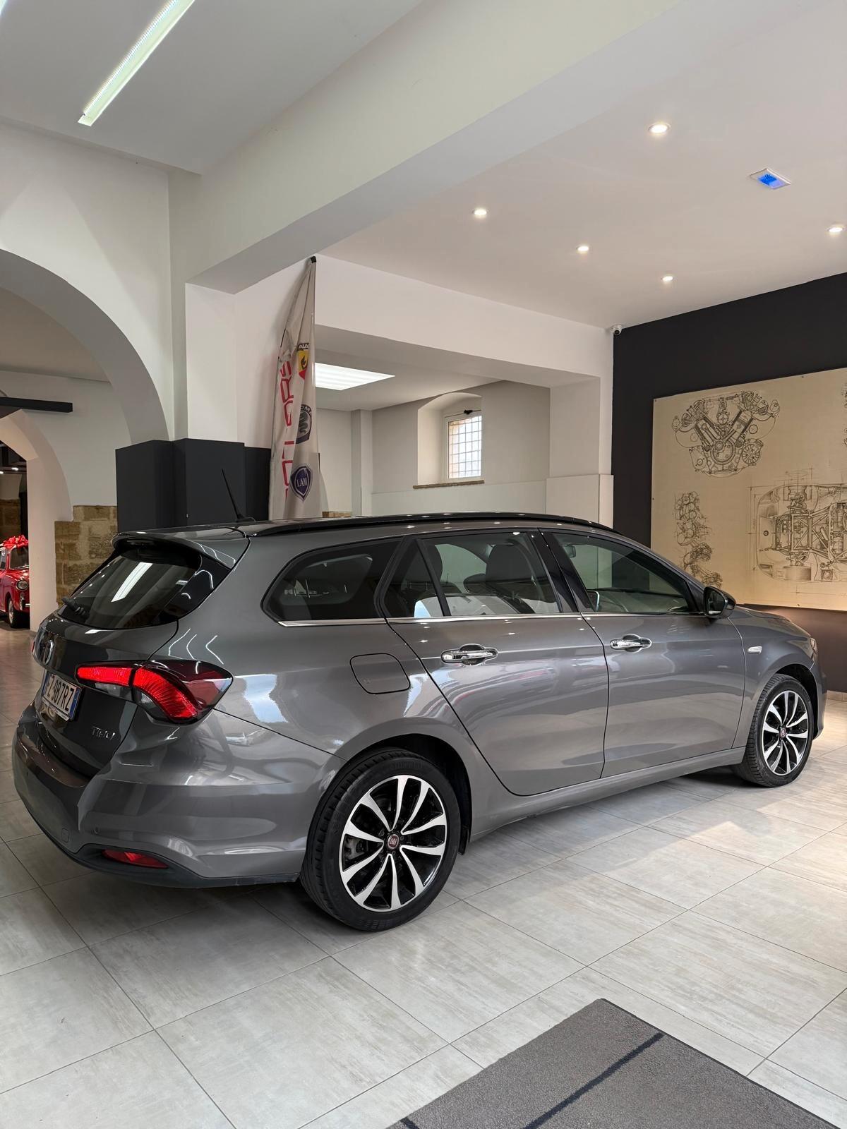 Fiat Tipo 1.6 Mjt S&S SW Lounge 120CV