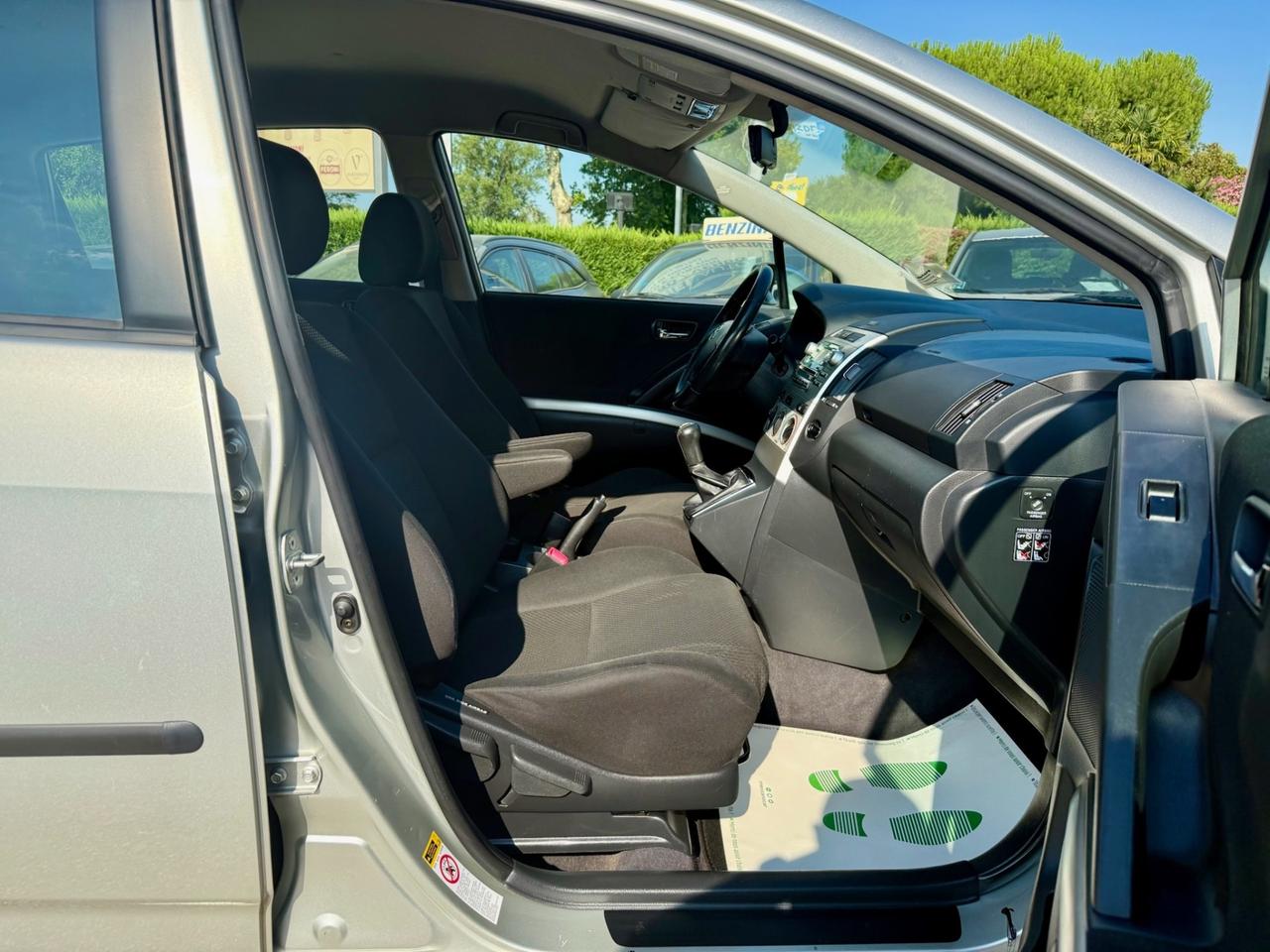 Toyota Corolla Verso 1.8 Ok NEOPATENTATI