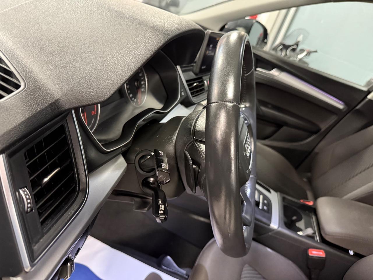 Audi Q5 45 TFSI quattro S tronic Business Sport 245CV