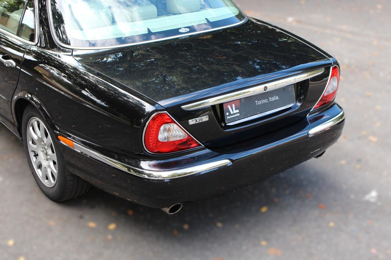 Jaguar XJ XJ6 3.0 V6 cat