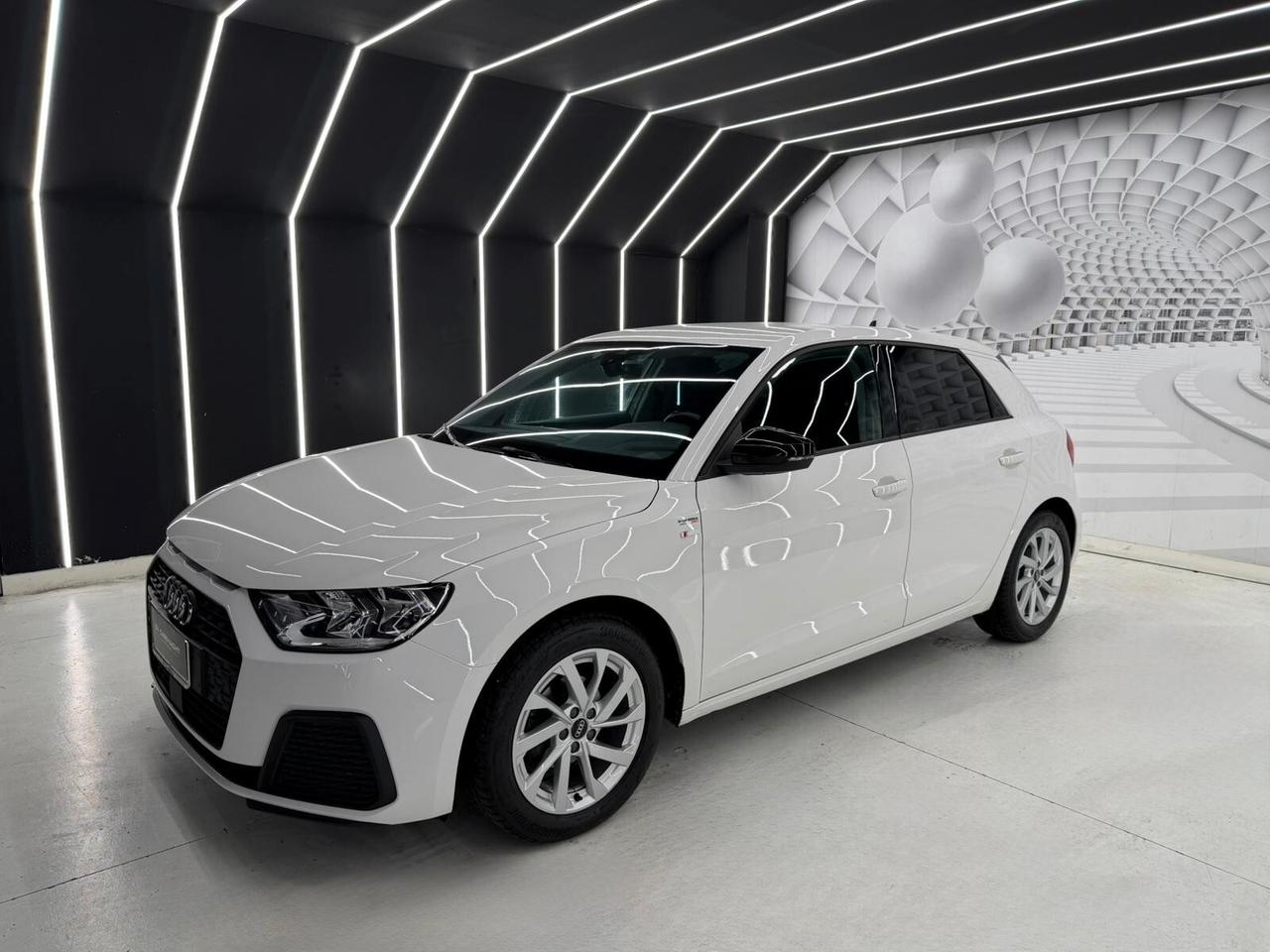 Audi A1 SPORTBACK S line edition-KM CERTIFICATI-12 MESI GARANZIA-PERMUTE