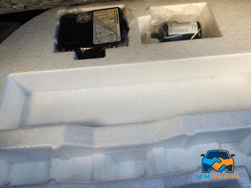 Suzuki Ignis 1.2h Top 2wd cvt