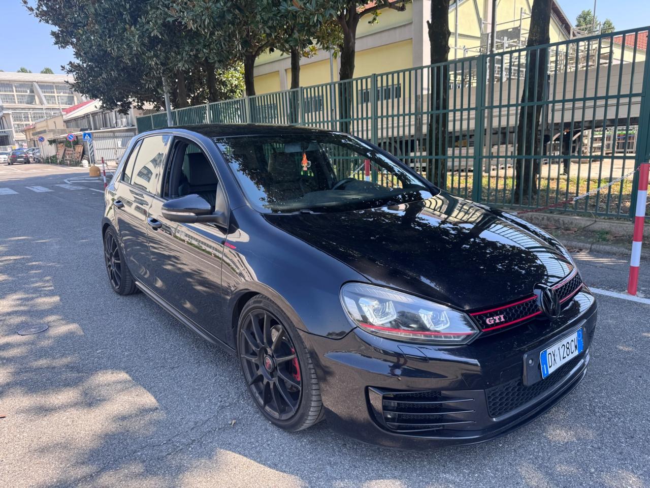 Volkswagen Golf GTI 2.0 TSI DSG 5p. 350cv